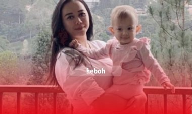 Potret Aura Kasih Menjadi Single Parent untuk Putrinya