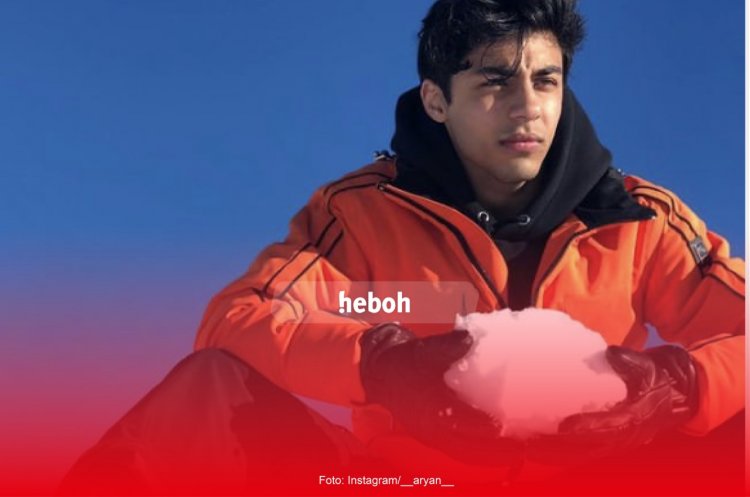 Fakta Putra Shah Rukh Khan, Aryan Khan yang Baru Lulus Sekolah Film