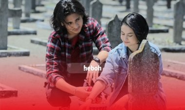 5 Rekomendasi Film Romantis Indonesia, Bikin Baper!