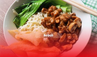 Resep Mie Ayam Jamur ala Restoran Bakmi Ternama! Yummy!