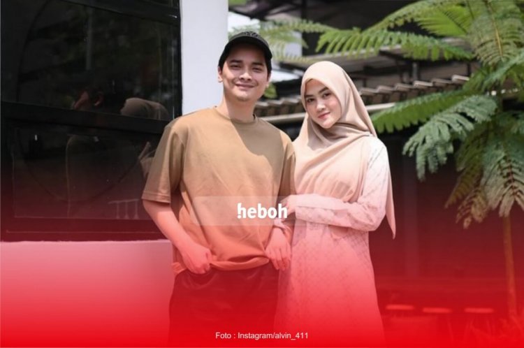 Alvin Faiz Dikabarkan Bertemu Henny Rahman Sebelum Larissa Chao Gugat Cerai