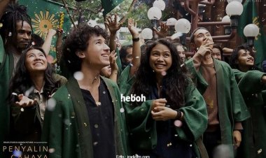 Pecahkan Rekor, Film 'Penyalin Cahaya' Raih 12 Piala Citra