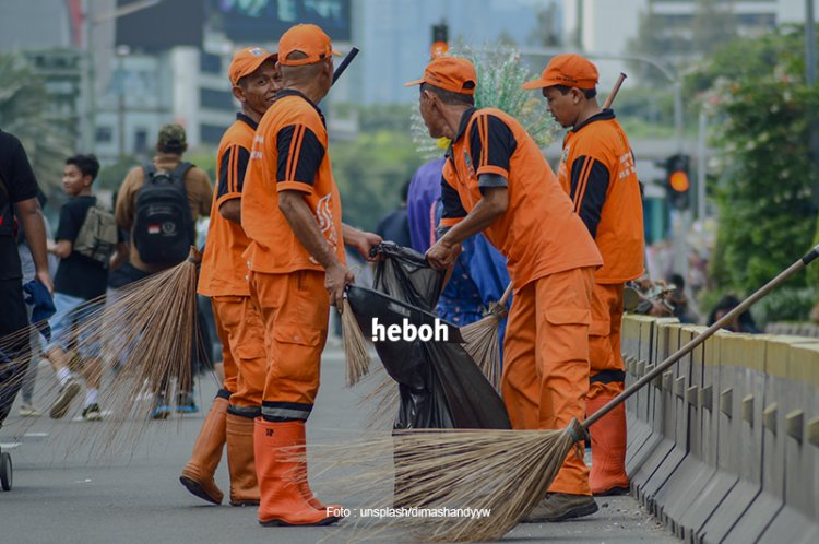 Buang Sampah Sembarangan di Jakarta Selatan Dikenakan Denda Rp500 Ribu