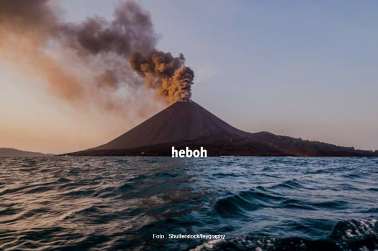 Status Gunung Anak Krakatau Naik Jadi  Level 3 Siaga, Begini Potensi Bahayanya