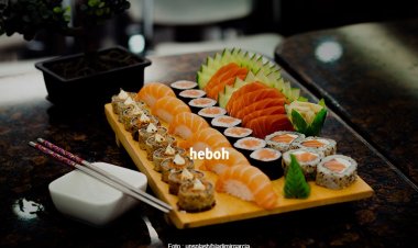 Demi Sushi Gratis, Ratusan Pemuda Ganti Nama Jadi Salmon dan Tak Bisa Kembalikan Namanya