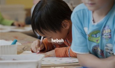 Viral Foto Siswa SD di Mamasa Mengadu ke Presiden Karena Guru Jarang Datang, Begini Faktanya