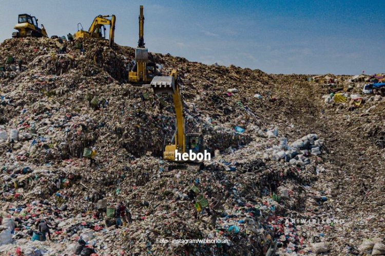 Tumpukan Sampah di TPST Bantargebang Capai 40 Meter Atau Setara dengan 16 Lantai Gedung Bertingkat