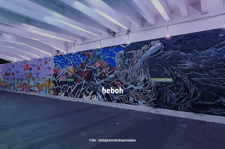 Terowongan Kendal Menteng Jakarta Dihiasi Mural Kolaborasi Thor: Love and Thunder dengan Augmented Reality