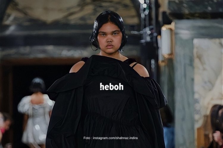 Shahnaz Indira Model Curvy Asal Indonesia yang Debut di London Fashion Week 2023