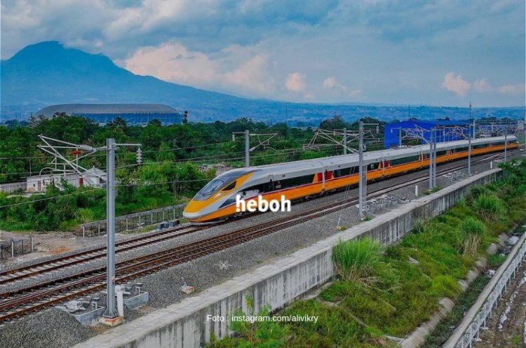Uji Coba Kereta Cepat Jakarta-Bandung: Speed 80 Km/Jam Tanpa Guncangan