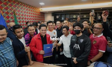 Didampingi Raffi Ahmad hingga Kaesang, Erick Thohir Calonkan Diri Jadi Ketua PSSI