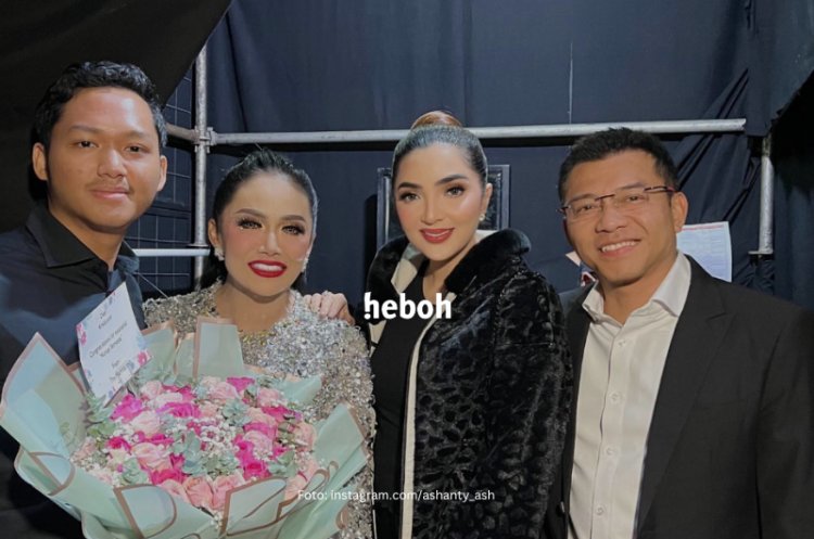 Heboh! Kris Dayanti dan Anang Hermansyah Duet Lagu 'Cinta' di Konser 'Semesta'