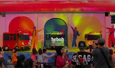 Seru Banget! Tayo Little Bus Meriahkan Natal dan Tahun Baru di Baywalk Mall