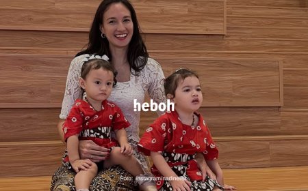 Gaya Hidup Sederhana Nadine Chandrawinata, Ajak Anak Beli Mainnan dari Pedagang Keliling