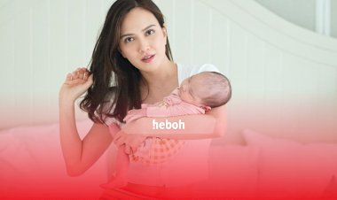 Perut Ratanya Bikin Iri, Begini Aksi Shandy Aulia saat Joget TikTok