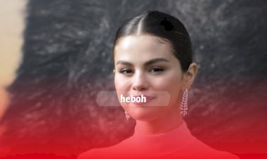 Inspirasi Gaya Berpakaian Ala Selena Gomez