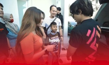 Harus Pulang Duluan, Aurel Antar Keberangkatan dan Cium Tangan Atta Halilintar