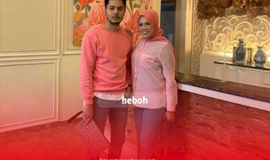 Elly Sugigi Mendapat Restu Dari Keluarga Kekasih Barunya, Hingga Disuruh Menikah