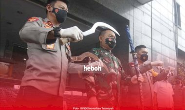 6 Orang Diduga Pendukung Habib Rizieq Tewas Saat Bentrok dengan Polisi