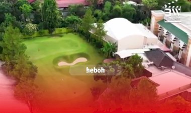 Punya Halaman Rumah Luas dan Masjid Mewah, Presenter Ini Mendapat Julukan