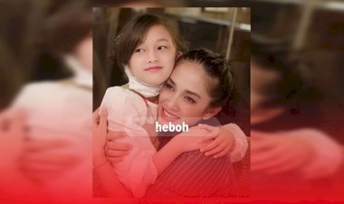 Putri Ussy Sulistiawaty dan Andhika Pratama Tampak Cantik Bak Artis Korea