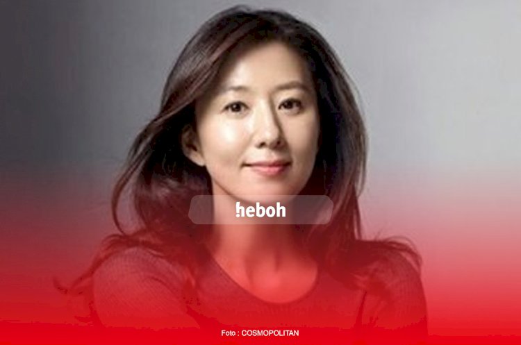 Kim Hee Ae Memenangkan Baeksang Art Award