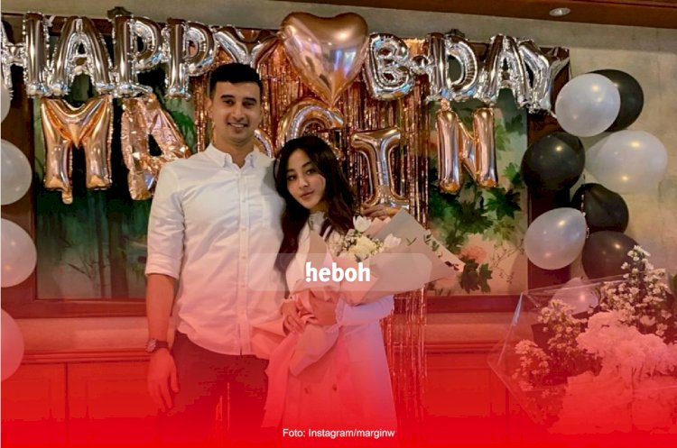 Fitting Baju Pengantin, Ali Syakieb Segera Nikahi Margin Wieheerm?