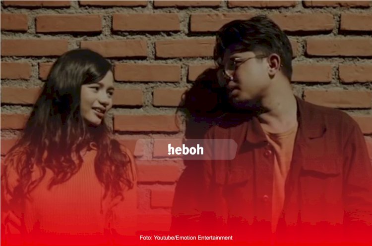 Deretan Lagu Juicy Luicy yang Easy Listening Namun Memiliki Makna yang Dalam. Hati-Hati Bikin Galau!