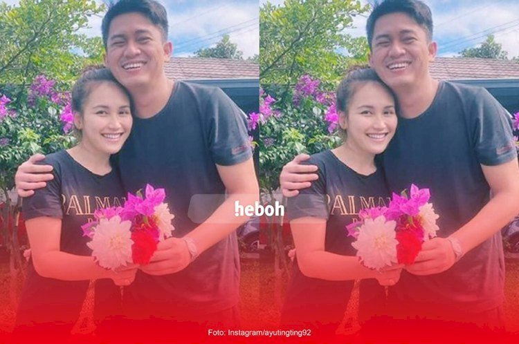 Ayu Ting Ting dan Adit Jayusman Batal Nikah. Apa Alasannya?