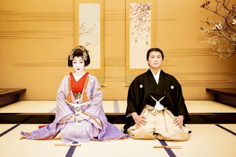 Syahrini dan Reino Barack Rayakan Anniversary Pernikahan di Jepang